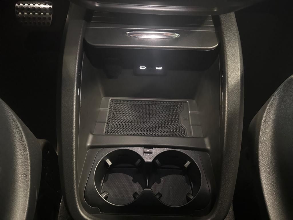 Fahrzeugabbildung Mercedes-Benz V 300 d AVANTGARDE Lang AHK KAM STH SHZ AIRMATIC
