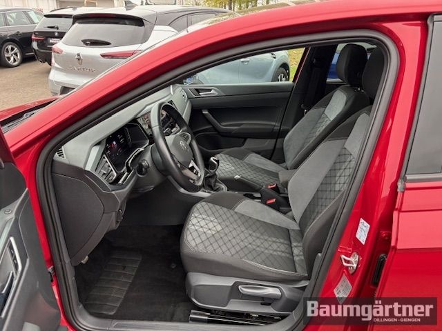 Fahrzeugabbildung Volkswagen Polo R-Line 1.0 TSI Schiebedach/PDC/Sitzheizung