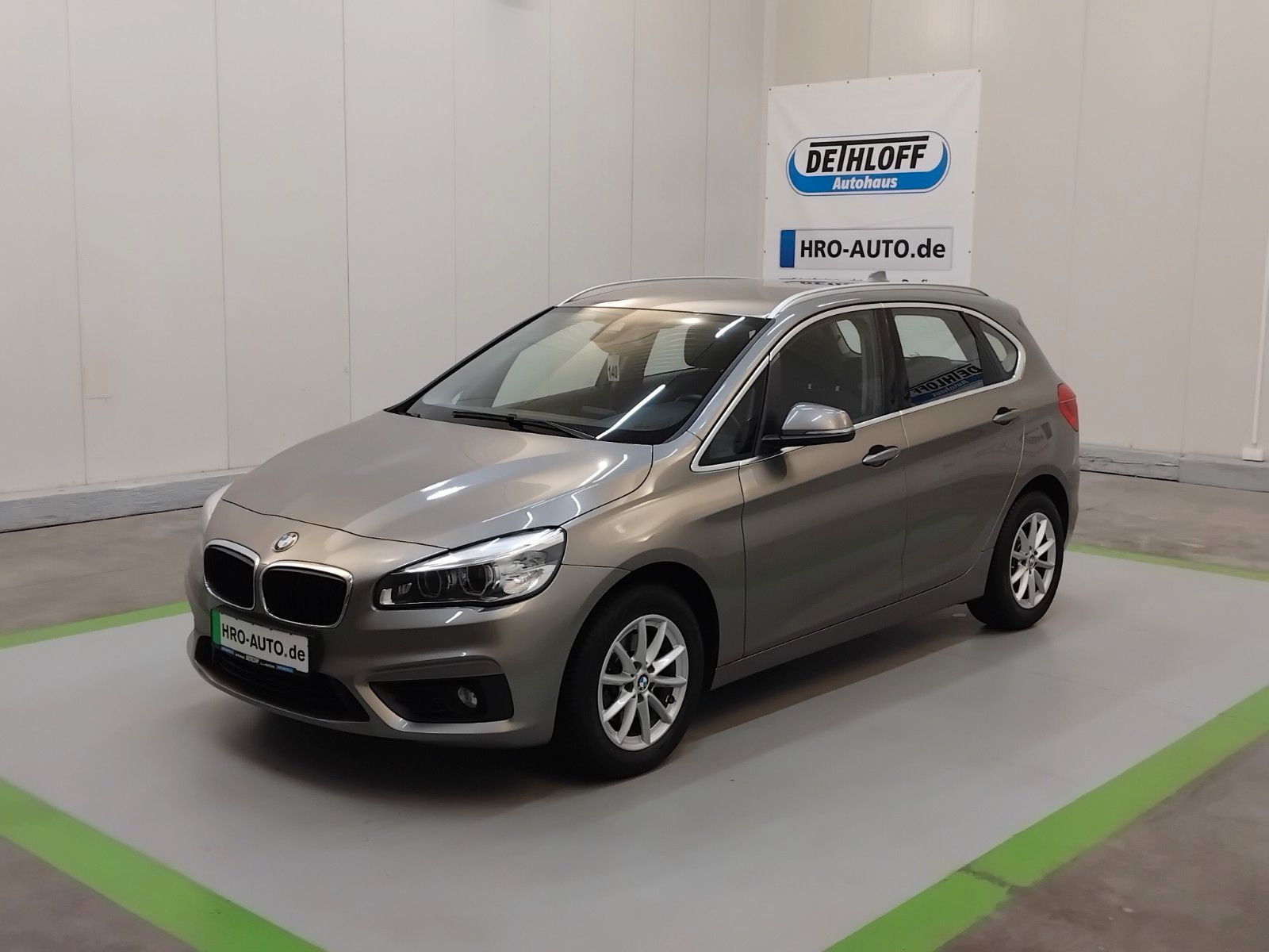 BMW 218 Active Tourer (06/2026, Benzin)