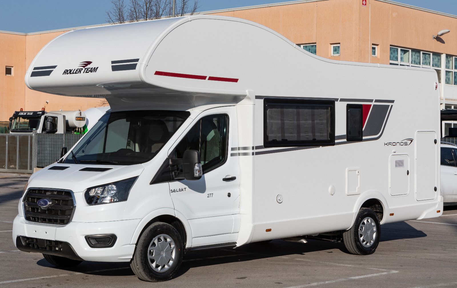 Fahrzeugabbildung Roller Team Kronos 277 M - 6.389€ sparen!