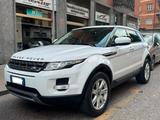 Land Rover Range Evoque 2.2 TD4 5p. Pure Tech Pa - Land Rover Range Rover Evoque Geländewagen Td4 pure mit Diesel-Antrieb