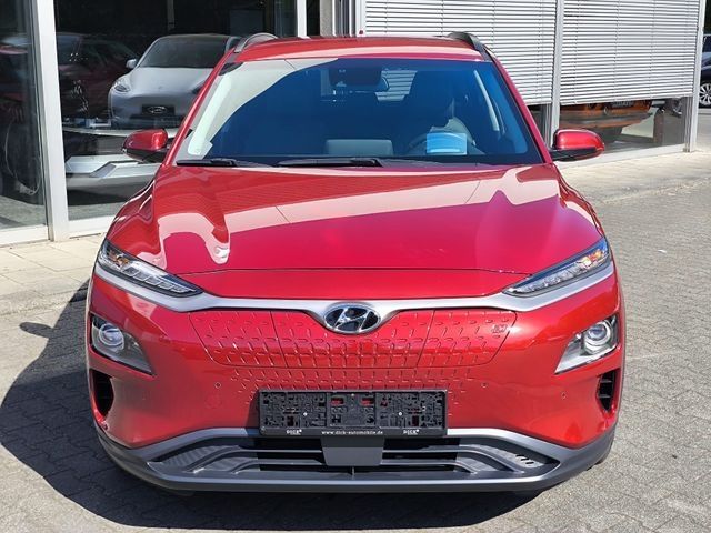 Fahrzeugabbildung Hyundai KONA Elektro Prime NAVI+LED+SHZ+HEAD+KAM+ACC+WP+