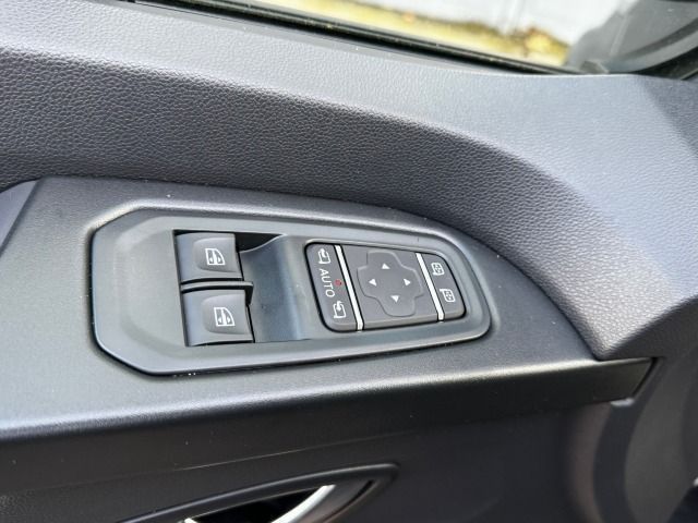 Fahrzeugabbildung Nissan Primastar Kombi L1H1 2,8t TEKNA Automatic/Navi/8