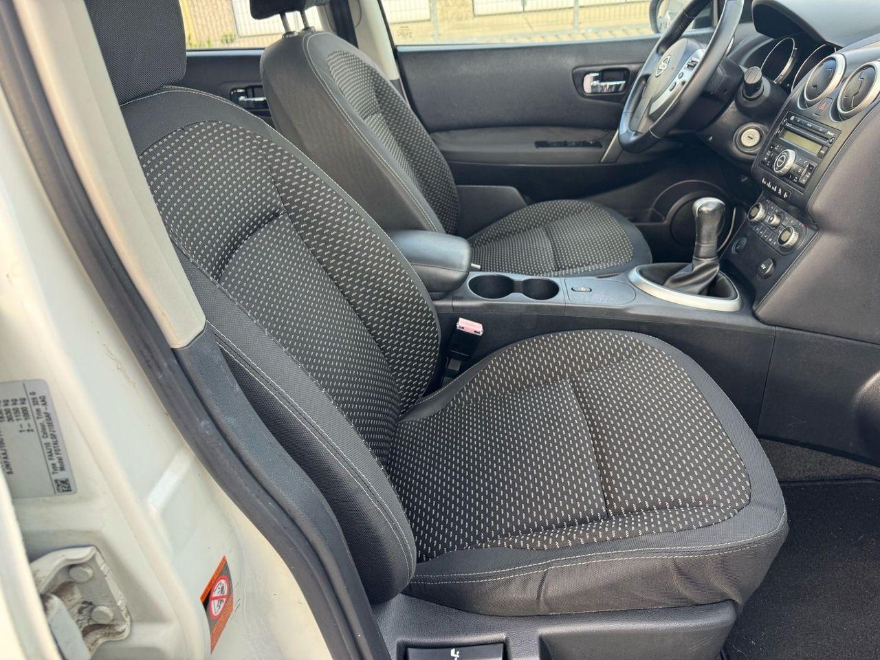 Nissan Qashqai 2009 — photo 12