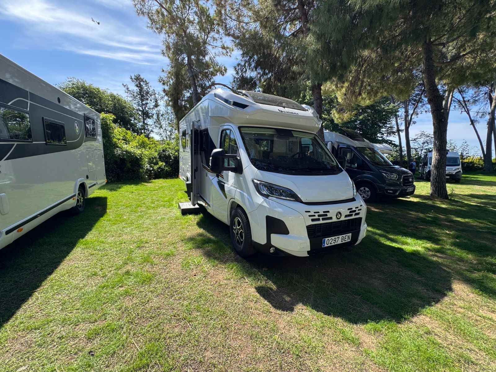 Fahrzeugabbildung Benimar Sport 324 UP, Modell 2026