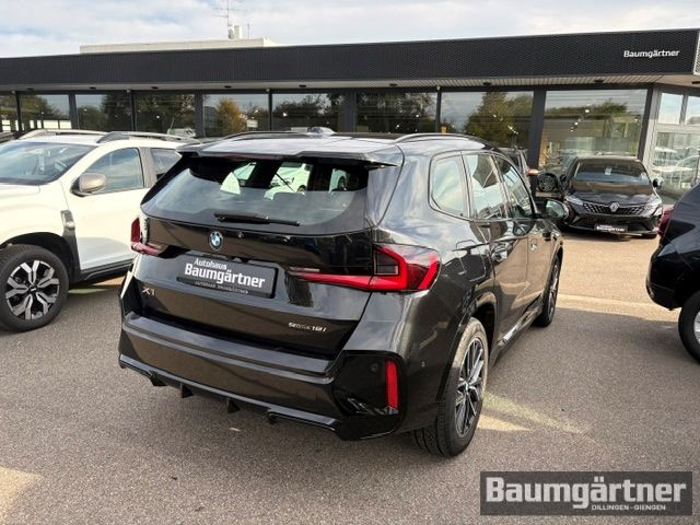 Fahrzeugabbildung BMW X1 sDrive 18i M-Sport Kamera/PDC/LED/Sitzheizung