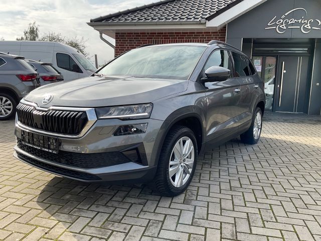 SKODA Karoq 1.5l TSI DSG ACC,Kamera,Navi,LED,ACC