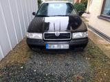 Skoda Verkaufe Auto Skoda Octavia 1.6 Benzin - Skoda Octavia aus 2000: Kombi