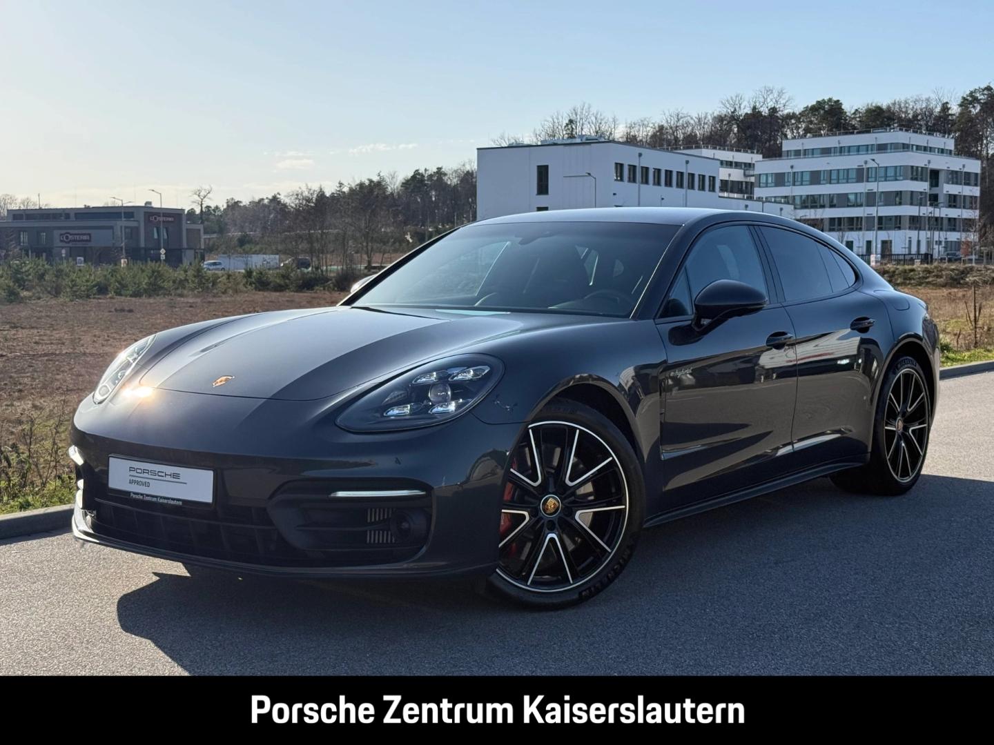Porsche Panamera 4S E-Hybrid HA-Lenkung InnoDrive BOSE