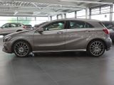 Mercedes-Benz A 200 - Mercedes-Benz A 200 mit Benzin-Antrieb