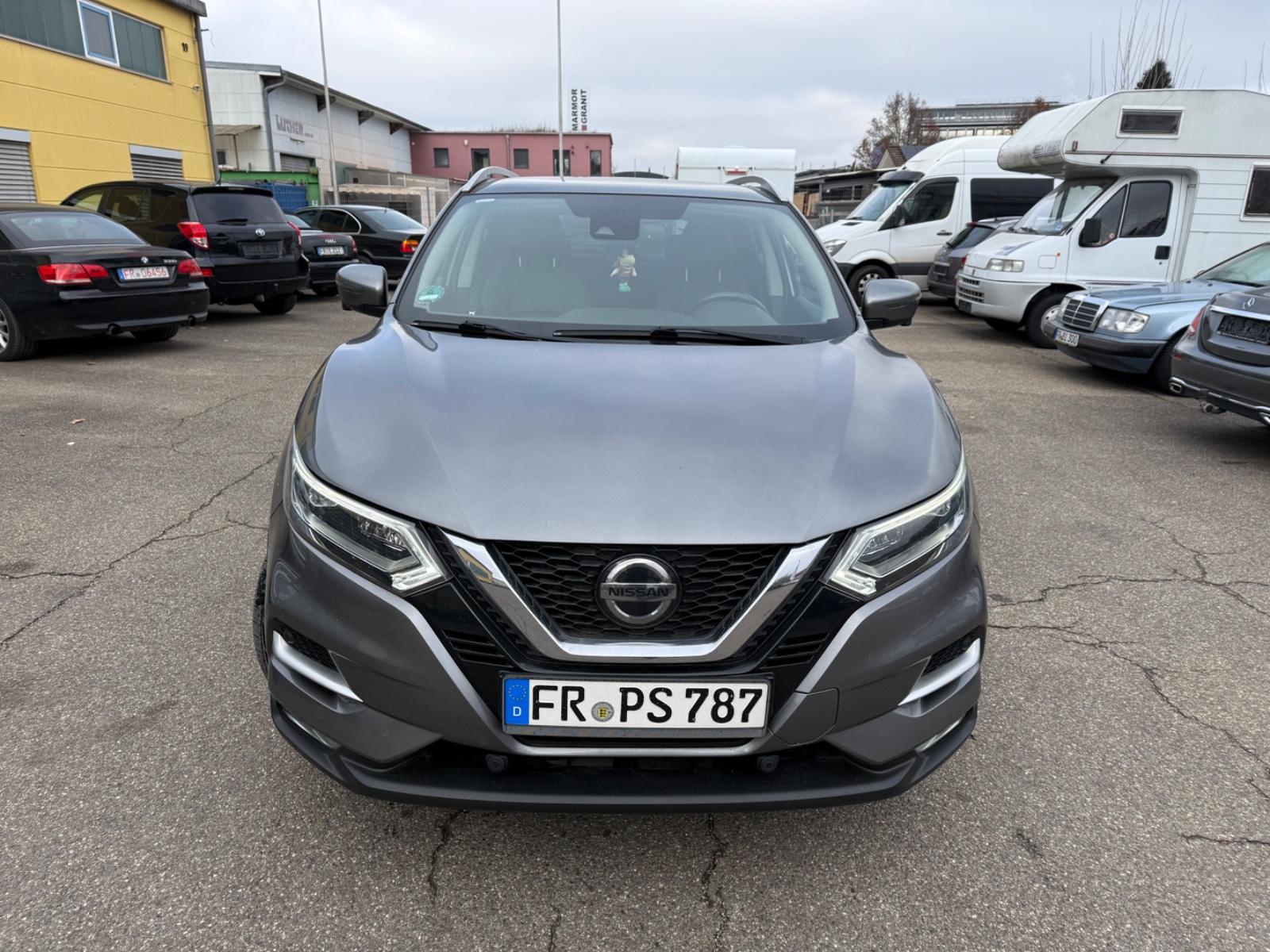 Nissan Qashqai Akari 1.3 DIG-T Leder Pano LED 360 Kam.