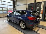BMW X1 xDrive 20 i Advantage *AHK*8FACH* - BMW: X8