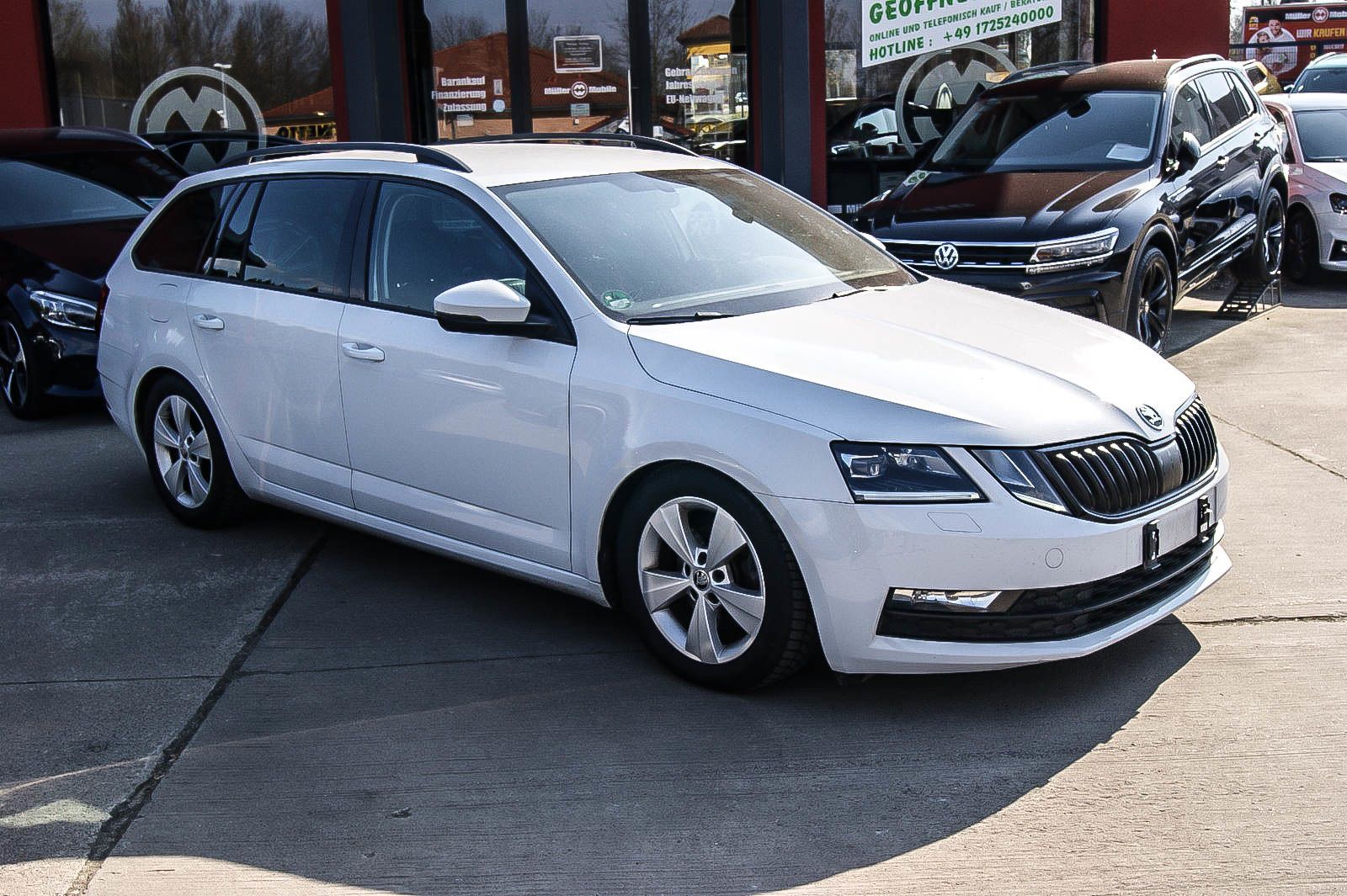 Fahrzeugabbildung SKODA Octavia Combi 20TDI DSG Soleil SPORT-FW KAMERA