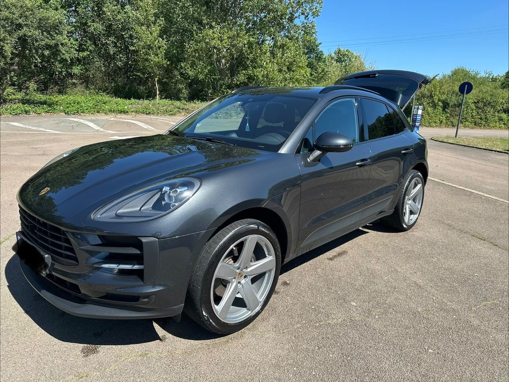 Image of Porsche Macan