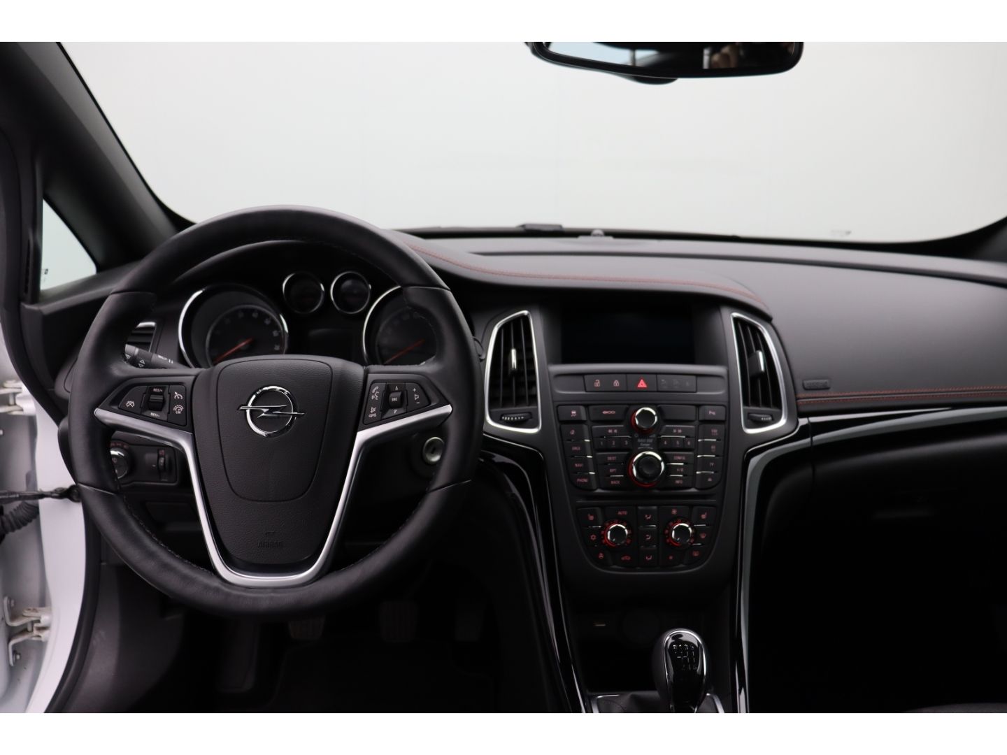 Fahrzeugabbildung Opel Cascada Innovation ecoFlex INNOVA 1.6T(100)6G S
