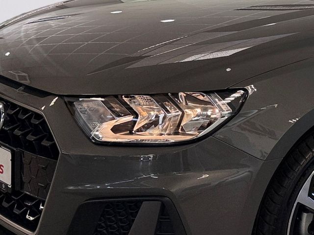 A1 Sportback 35 TFSI S-LINE LED+VCP+NAVI+EPH+