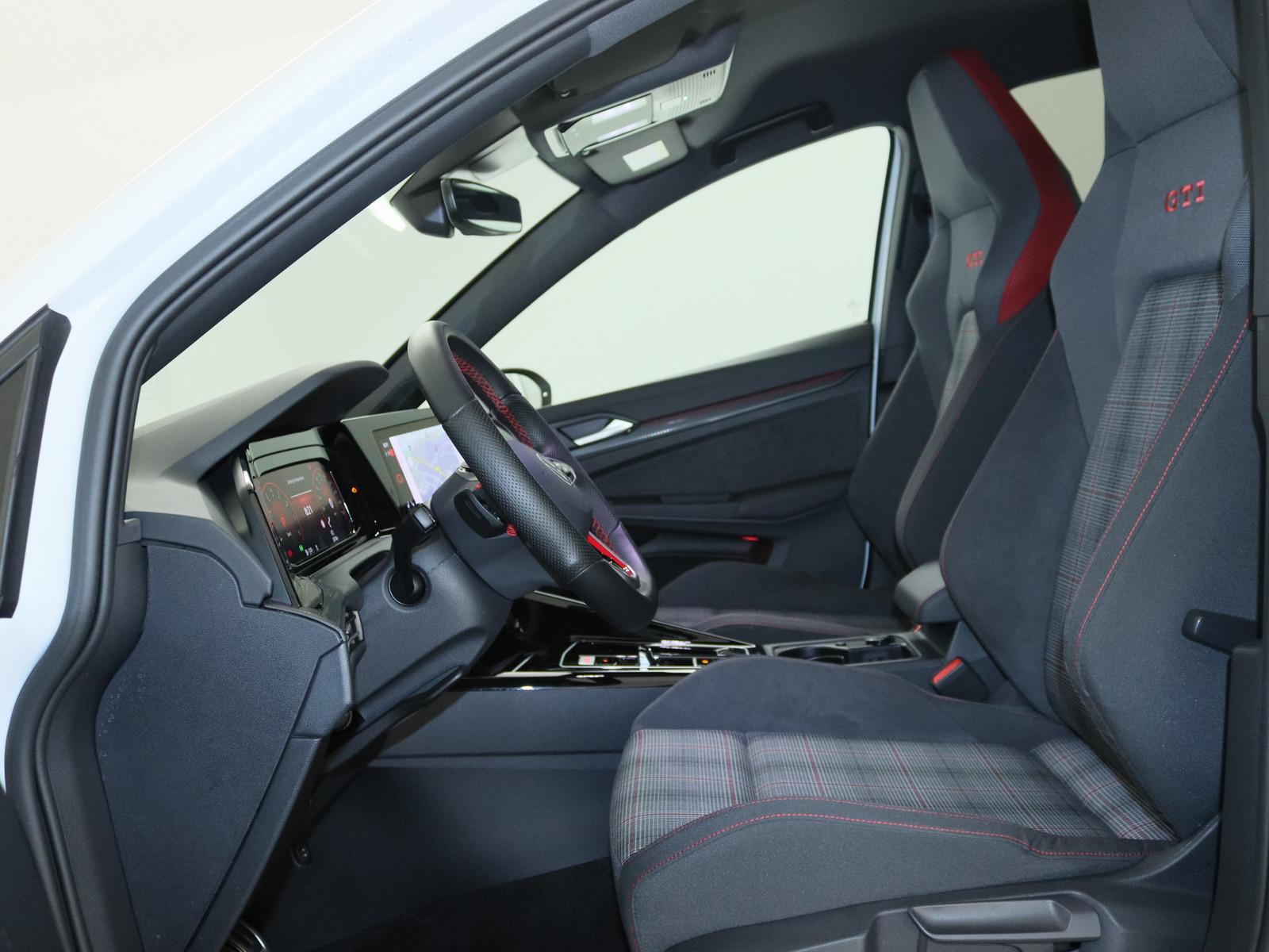 Volkswagen Golf VIII 2.0 GTI LED ACC NAVI KAMERA SHZ PDC, миниатюра 10