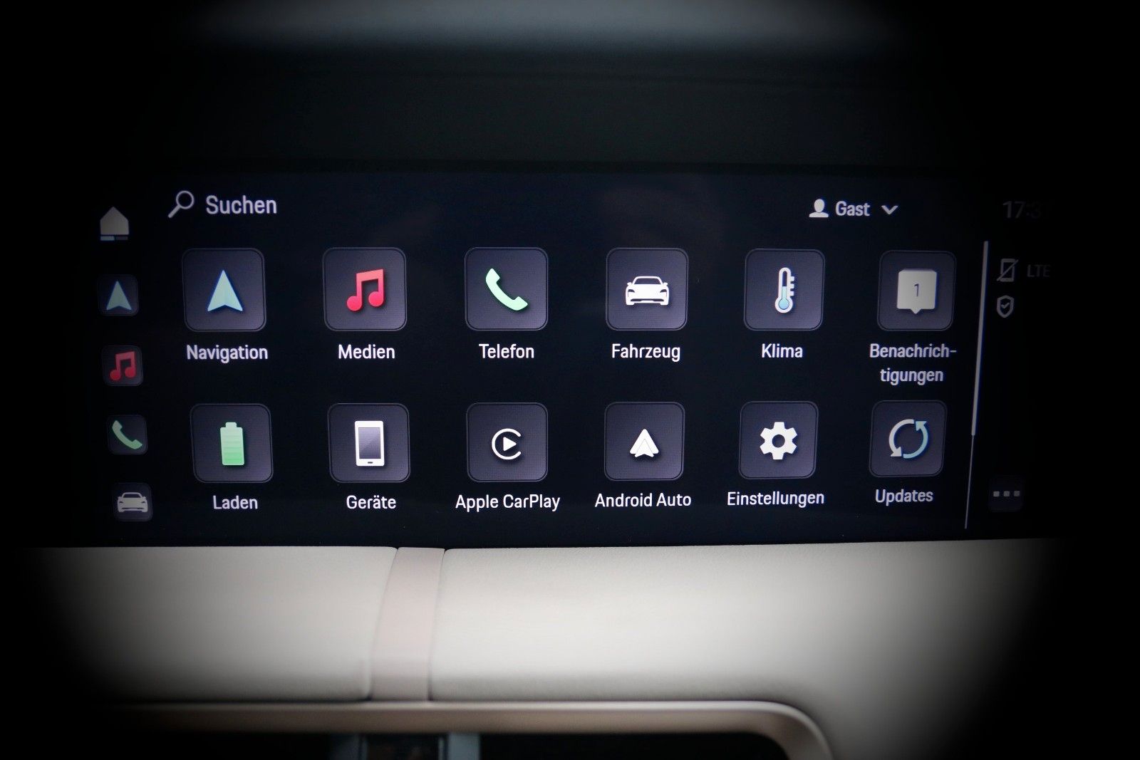 Porsche Taycan 14Wege InnoDrive Panorama 360° Bose 20 foto 24