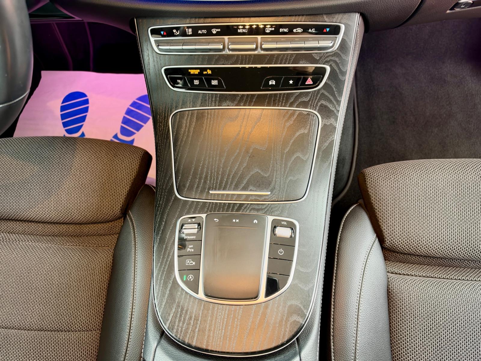 Mercedes-Benz E-Class E Limousine Navi LED Widescreen, миниатюра 20
