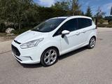 Ford B-Max B-MAX Titanium - Ford B-Max: Titanium