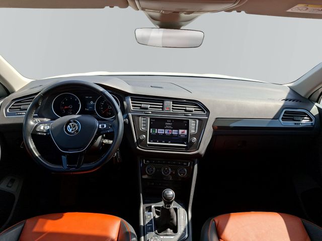 Tiguan 2.0 TSI 4Motion Highline *NAVI*LEDER*PANO