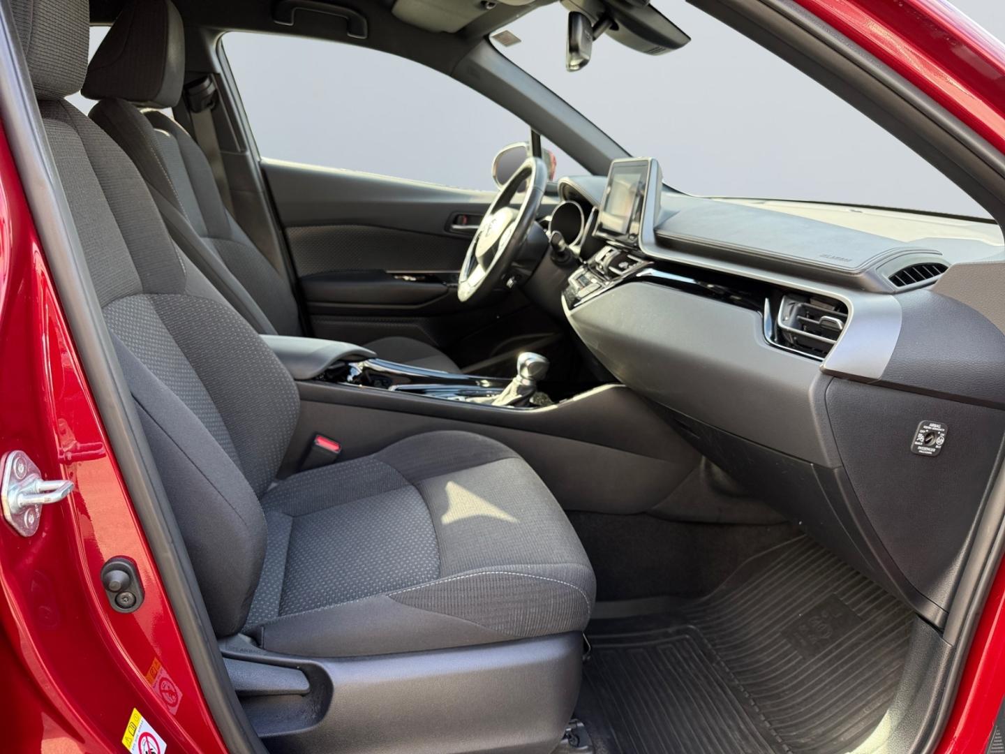 Toyota C-HR 1.8 Hybrid Team D *Bi-LED*ACC*CAM*SHZ*PDC*