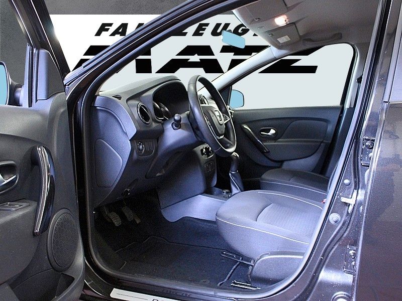 Fahrzeugabbildung Dacia Sandero SCe 75 Comfort*Klima*Radio/CD*