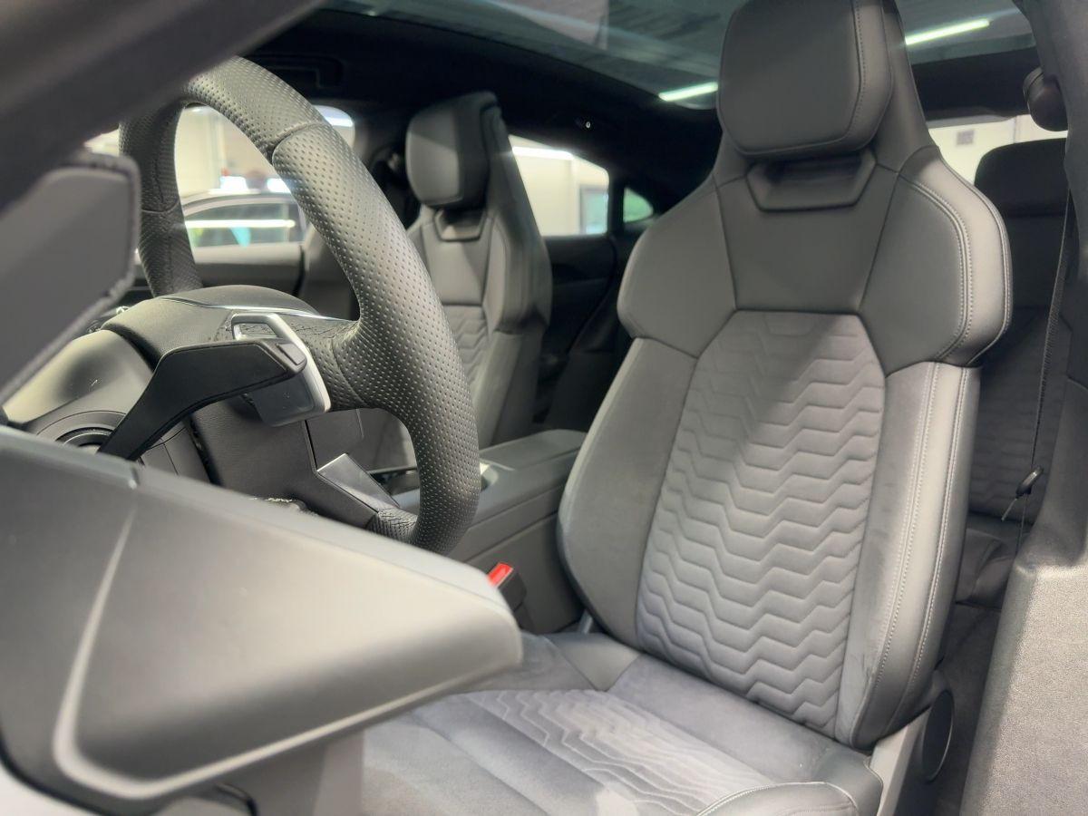 Audi e-tron GT quattro Matrix Head-Up Standklima Pano