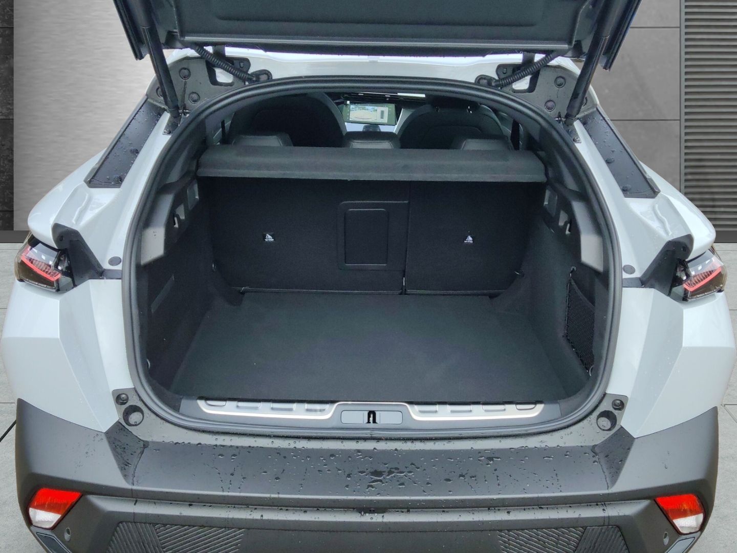 Peugeot 408 - Bild 5