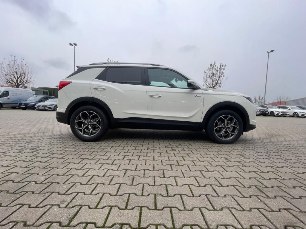 Fahrzeugabbildung Ssangyong Korando Sapphire 4x2 DAB*KEYLES*NOTBREMSASSIS