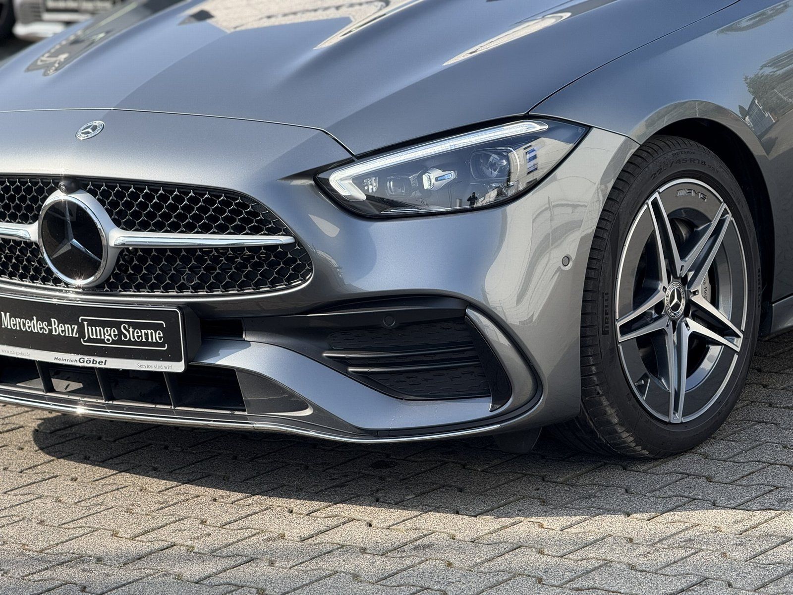 Fahrzeugabbildung Mercedes-Benz C 200 T AMG*DISTRONIC*360°*DIGITALLIGHT*KEYLESS*