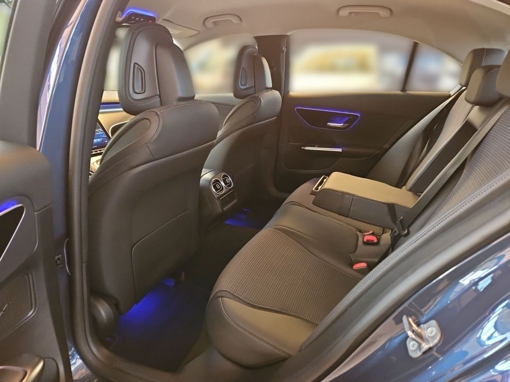 Fahrzeugabbildung Mercedes-Benz C 200 Avantg. ACC LED Navi Winterpaket 360° DAB