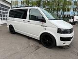 Volkswagen T5 Multivan NAVI-AUTOMATIK-EURO5-KLIMA-TÜV-NEU - Volkswagen T5 Multivan in München