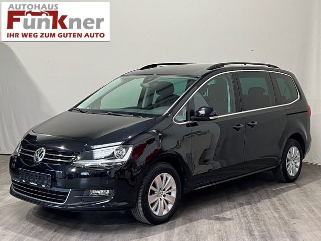 Volkswagen Sharan Comfortline DSG/NAVI/PDC/LM/7-SITZER!