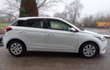 Hyundai i20 Erster Hand. Nichtraucherauto.USB - Hyundai i20: Weiß