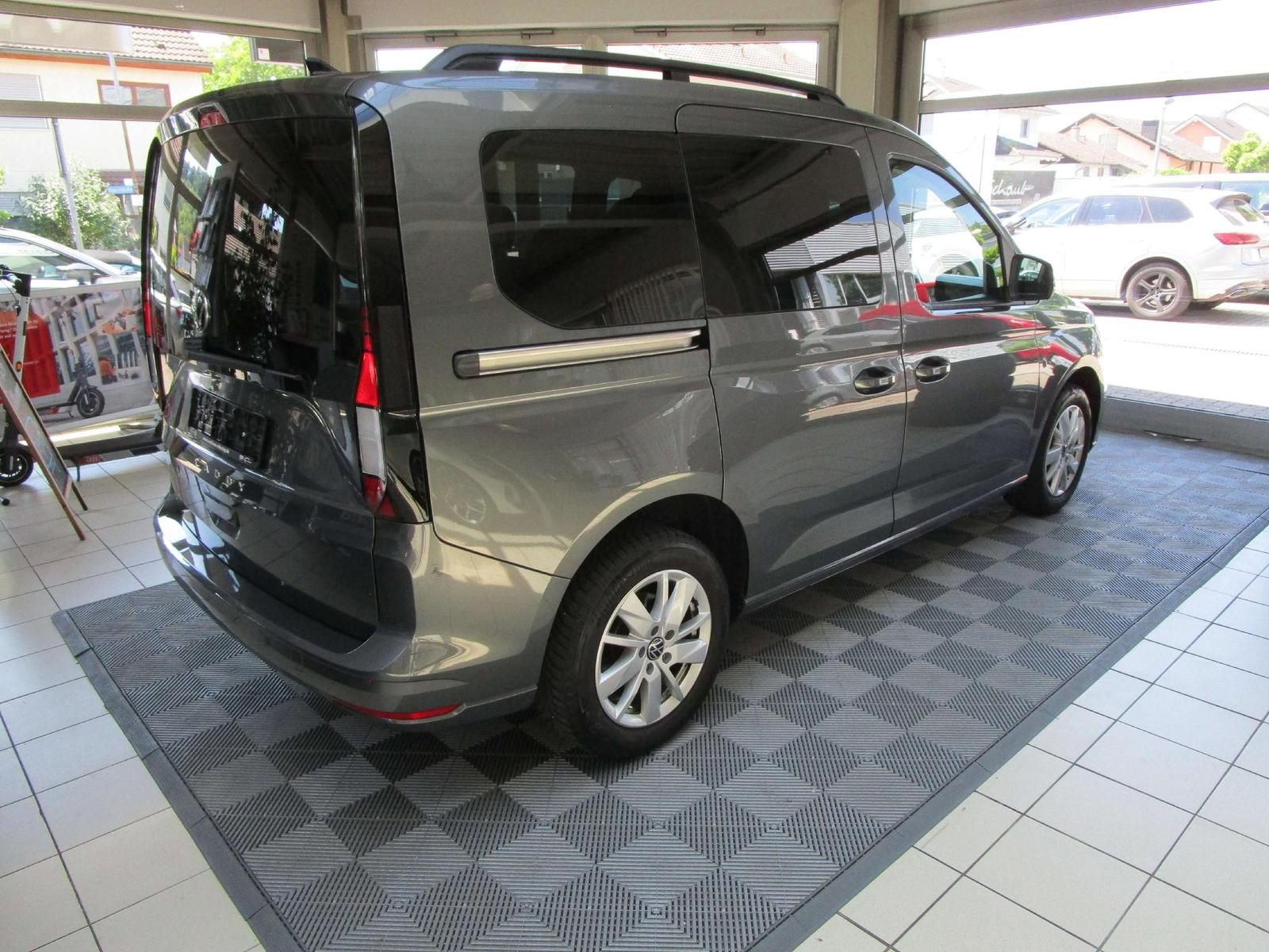 Volkswagen Caddy Life, DSG, Allwetterreifen, 2 Schiebetüren