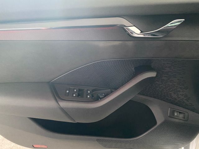 Octavia IV Combi RS 1.4 TSI iV DSG PANO+MATRIX