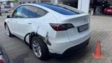 Tesla Model Y Long Range Dual AWD - Tesla Model Y Unfallwagen