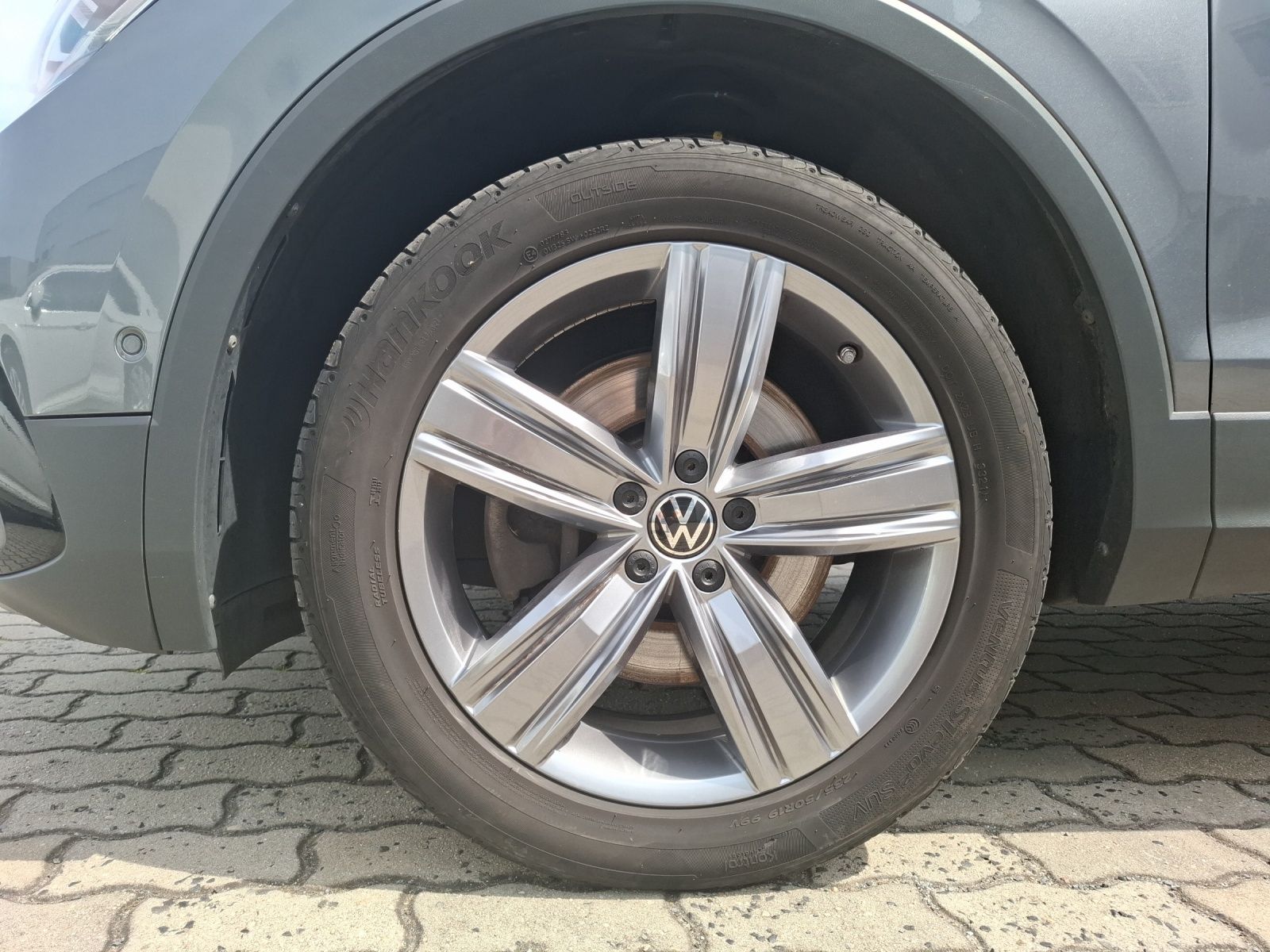 Fahrzeugabbildung Volkswagen Tiguan Allspace TDI Elegance DSG 4M Matrix AHK N
