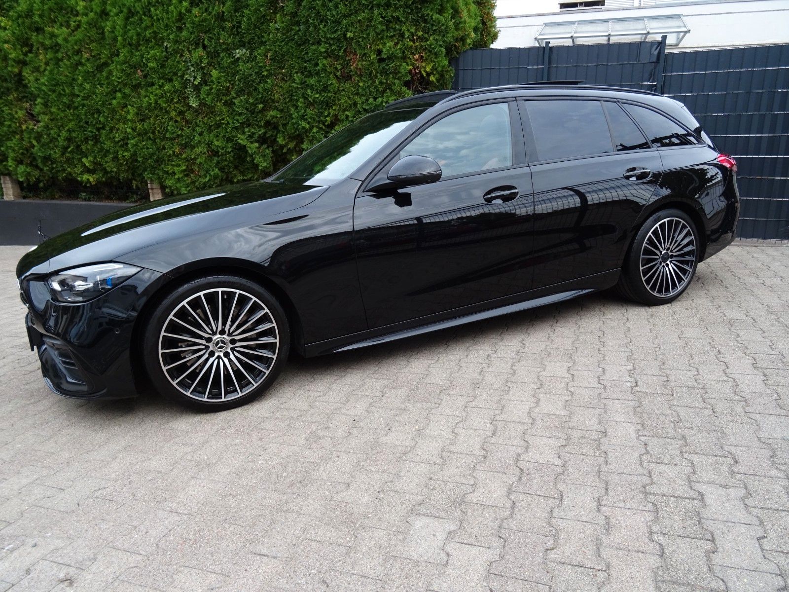 Mercedes-Benz C 220 d 4Matic T AMG LINE PANO HEAD-UP DISTRO 1H foto 4