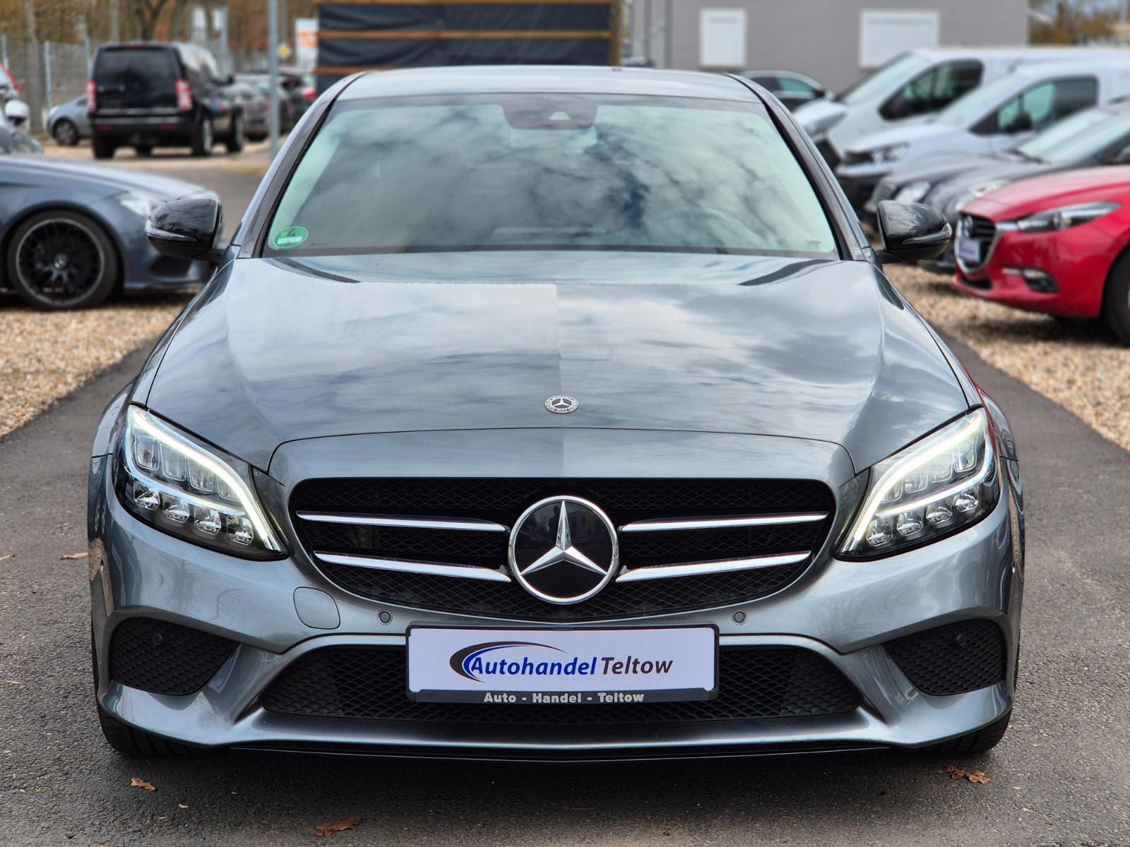 Mercedes-Benz C 300 Limousine *Night Paket *LED *Ambiente