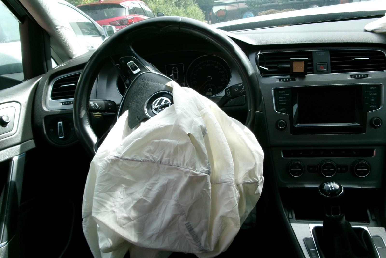 Volkswagen Golf 2014 — photo 9