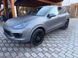 Porsche Cayenne Diesel Platinum Edition Platinum Edition - Porsche Cayenne mit Diesel-Antrieb: Alcantara