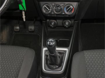 Suzuki Swift 1.2 Dualjet 5-Gang LED Scheinwerfer