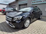 Mercedes-Benz GLA 180 d / AHK   