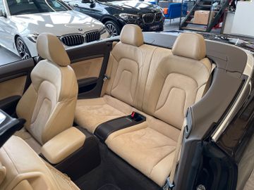 Audi A5 Cabriolet 1.8 TFSI *NAVI*PDC*SZHZ*BIXENON*KAM