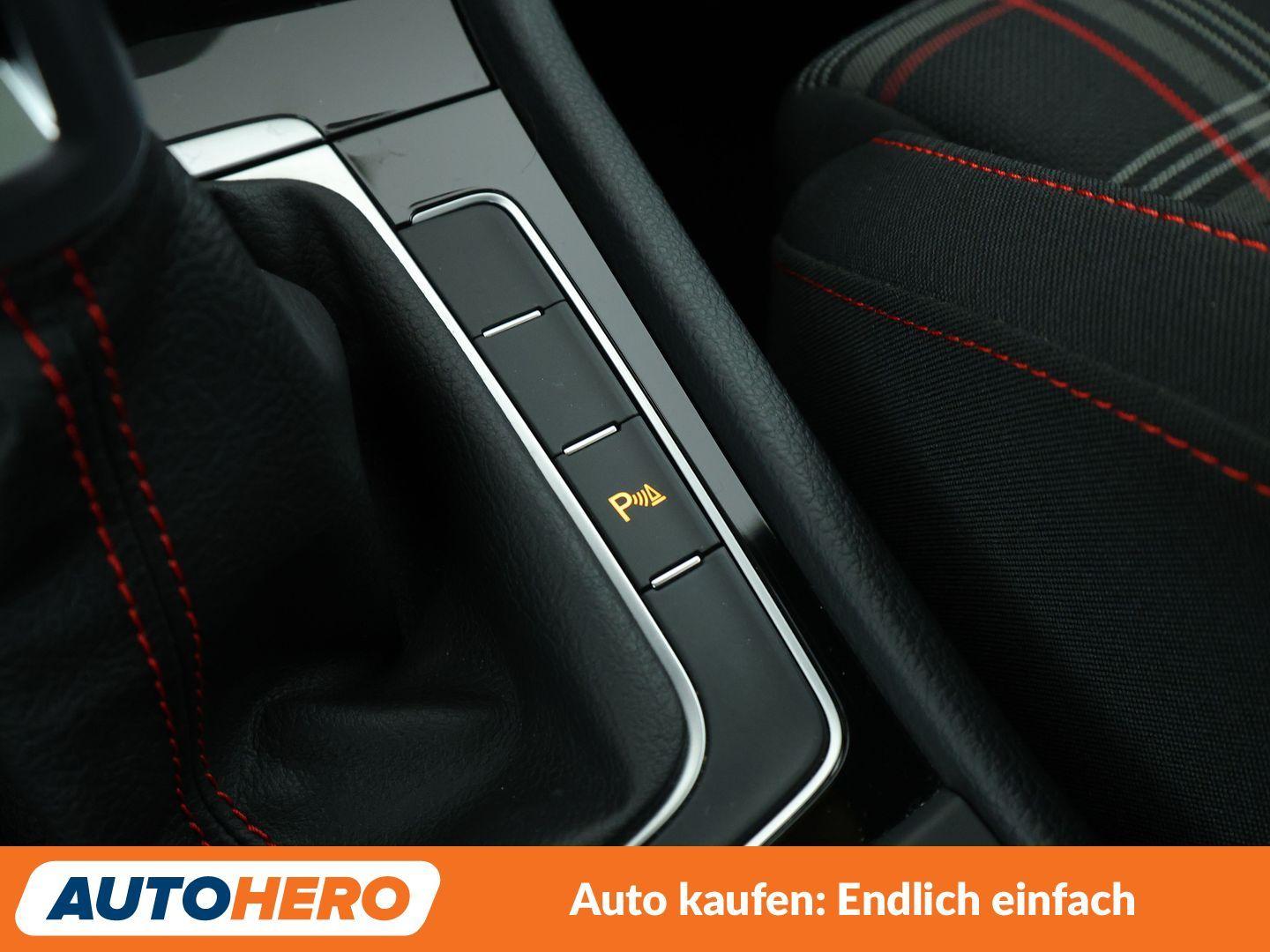 Volkswagen Golf VII 2.0 TSI GTI Performance BlueMotion Tech