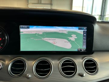 MYAUTOCENTER – Gebraucht- und Jahreswagen mit Werkstattservice in Pfaffenhofen Mercedes-Benz E 220 *TÜV:228*ACC*NAV*2-Zonen*LED*