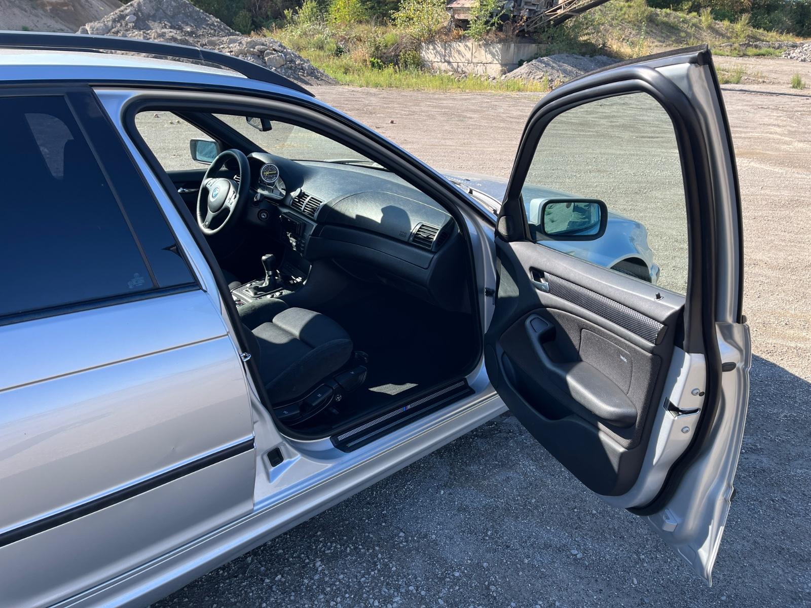 BMW 330 2005 — photo 12