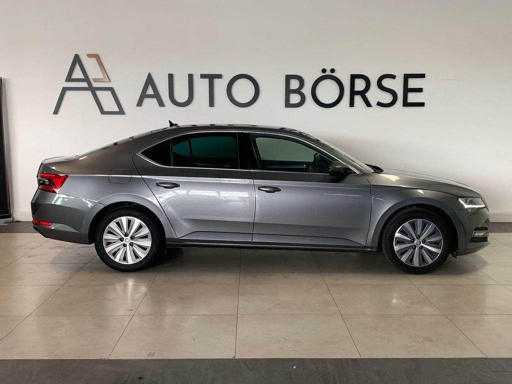 Skoda Superb Lim 1.5 TSI DSG STYLE*NAV*ViCo*ACC*MATRIX